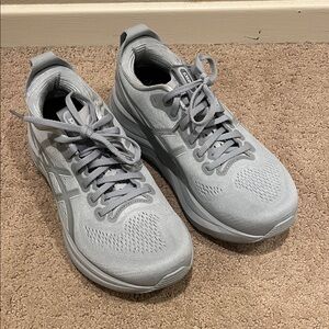 Asics Gel Kayano 32 Women's Athletic Shoes